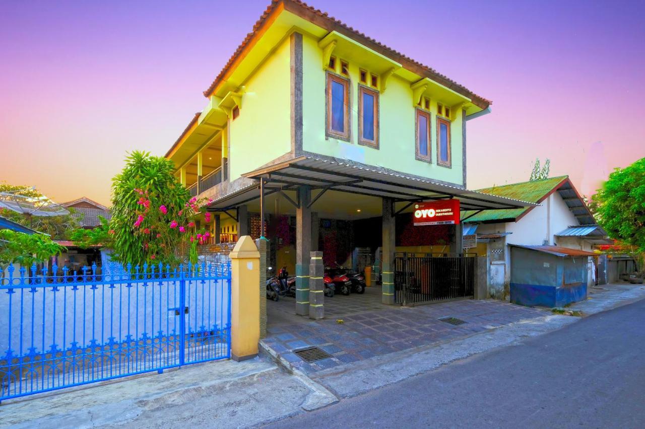 Oyo 1787 Sekardiyu Guesthouse Mataram Ngoại thất bức ảnh