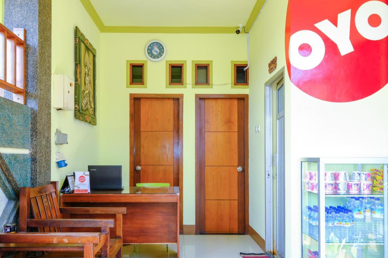 Oyo 1787 Sekardiyu Guesthouse Mataram Ngoại thất bức ảnh